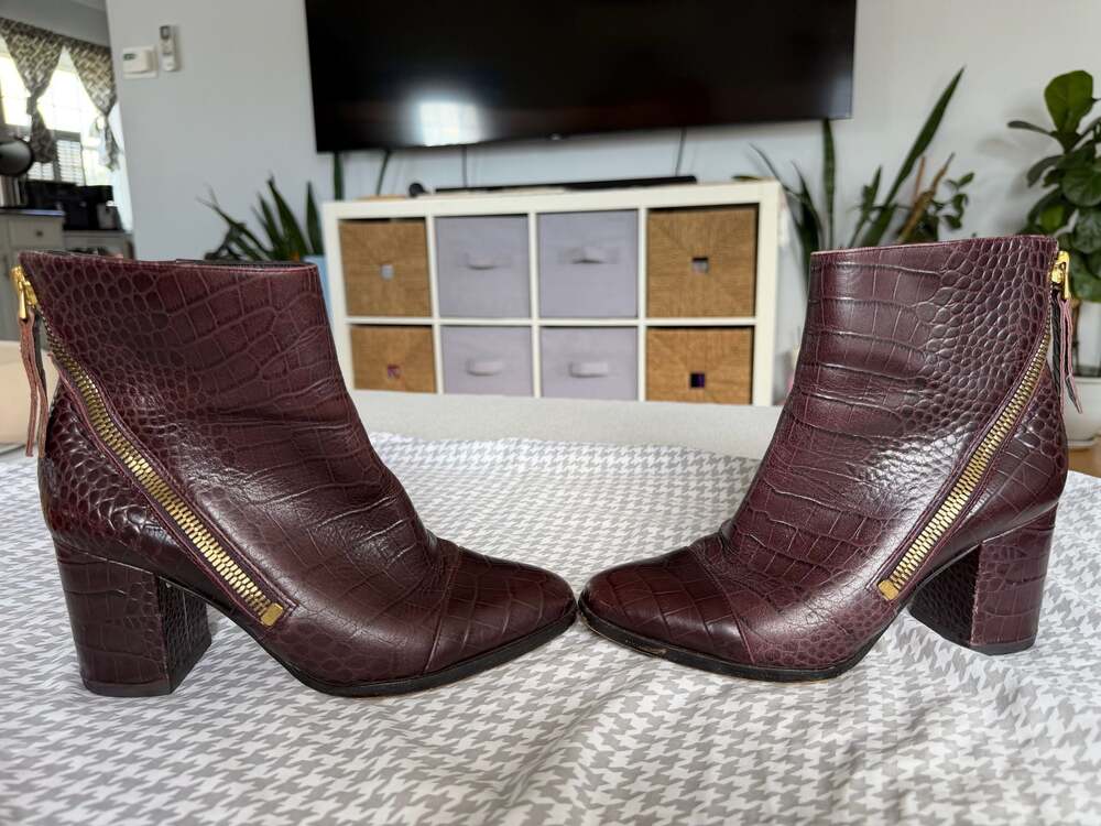 Donna Karan Burgundy Crocodile-Print Faux Leather Zip-Up Ankle Boots